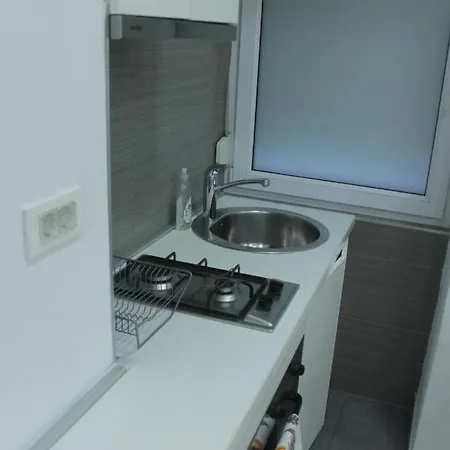Studio Apartman Poppy By Ambasador Zagreb Exterior photo