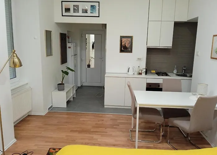 Studio Apartman Poppy By Ambasador Zagreb